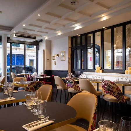 Royal Opera Ξενοδοχείο