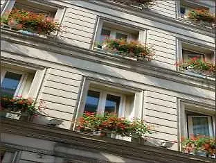 Royal Opera Hotel