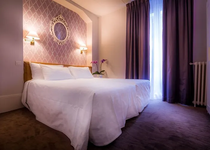 Royal Opera 3* Paris