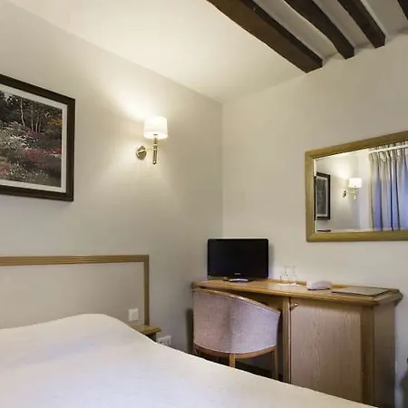 Royal Opera 3* Paryż